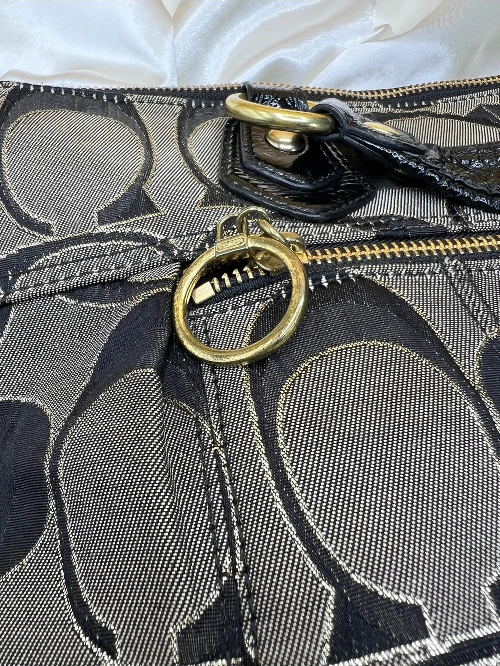 COACH POPPY Black Signature Glam Tote.